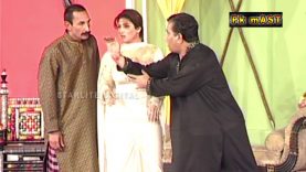 Kar Akhian Di Hath Jori New Pakistani Stage Drama Full Comedy Show