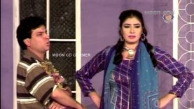 Munday Pyar Mangde New Pakistani Stage Drama Full Comedy Show