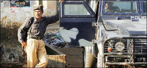 کراچی : سابق رکن اسمبلی واجہ کریم سمیت سولہ افراد جاں بحق