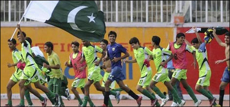 کراچی : فاتح پاکستان انڈر16 پاکستان فٹبال ٹیم وطن واپس پہنچ گئی