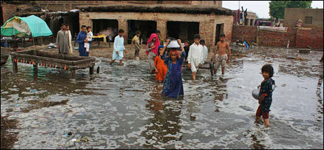 پاکستان کی سیلاب متاثرین کیلئے عالمی امداد کی اپیل