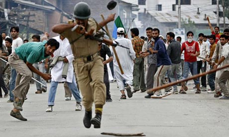 بھارتی کشمیر میں جھڑپ، چھ افراد ہلاک