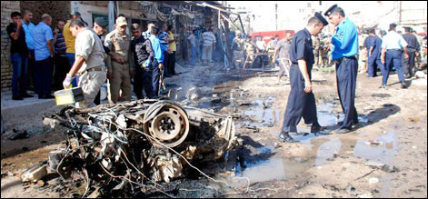 بغداد: تین بم دھماکوں میں 10 افراد ہلاک، 20 زخمی