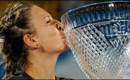 وکٹوریہ آزارینکا نے سڈنی انٹرنیشنل ٹینس ٹورنامنٹ جیت لیا