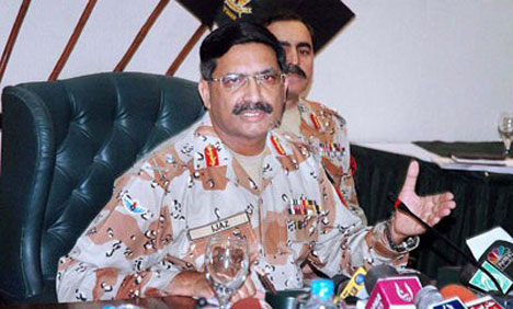 لیفٹیننٹ جنرل اعجاز چوہدری نے کور کمانڈر کراچی کا چارج سنبھال لیا