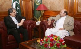 گورنر سندھ سے وزیر اعلیٰ قائم علی شاہ کی ملاقات