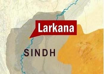 لاڑکانہ : دیرینہ دشمنی پر 4 افراد کا قتل