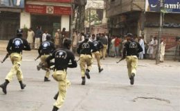 کراچی: گھاس منڈی میں پولیس مقابلہ ،2 ڈاکو مارے گئے
