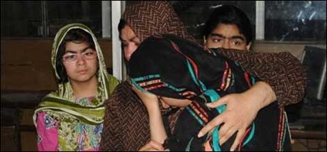 کراچی سے لواحقین کو لے کر خصوصی پرواز اسلام آباد پہنچ گئی