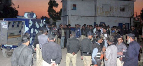 کراچی: گودھرا میں پولیس کا ٹارگٹڈ آپریشن،5افراد گرفتار