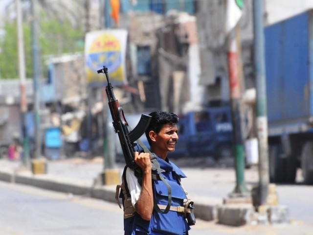 کراچی : لیاری میں ایس ایچ او سمیت چھ افراد جاں بحق