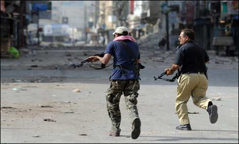 کراچی : لیاری میں تیسرے روز بھی کشیدگی برقرار
