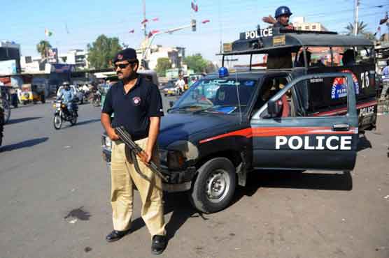 کراچی: فنڈز کی کمی، پولیس کو پیٹرول کی فراہمی معطل