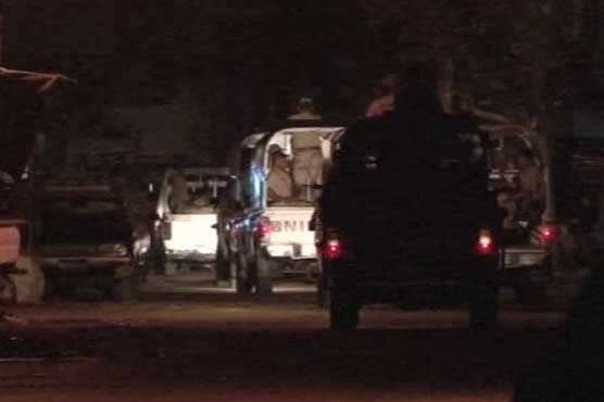 کراچی: رینجرز کا مختلف علاقوں میں سرچ آپریشن،10افراد گرفتار