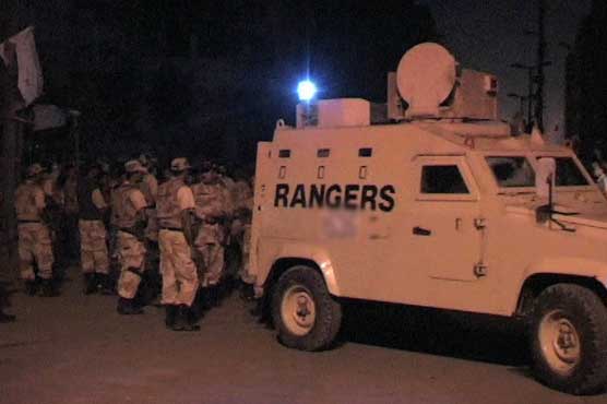 کراچی: رینجرز کا ٹارگٹڈ آپریشن، متعدد افراد کو حراست میں لے لیا