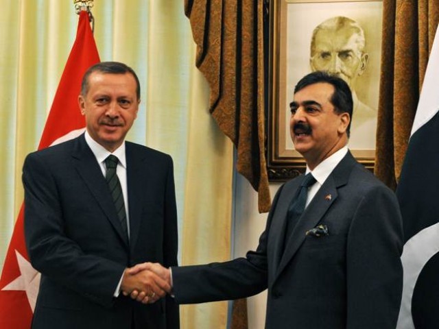 نیٹو سپلائی کا معاملہ افہام وتفہیم سے حل کیا جائے۔ ترک وزیر اعظم