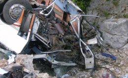 البانیہ میں بس کھائی میں جاگری 11 طالبات ہلا ک