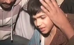 فیصل آباد : دینی مدرسہ کے قاری کا طالب علم پر تشدد