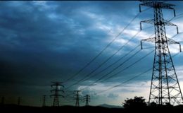 ملک میں بجلی کا شارٹ فال8200 میگا واٹ ہوگیا