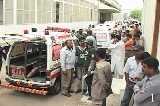 کراچی میں خون کی ہولی جاری ،پولیس اہلکاروں سمیت 6 افراد جاں بحق