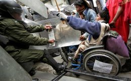 بولیویا میں جھڑپیں،مظاہرین پر واٹرکینن کا استعمال