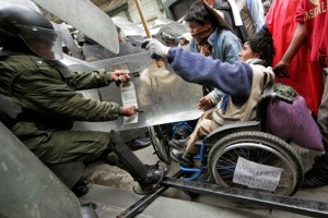 Bolivia clashes protesters