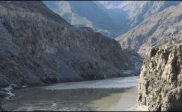 دریا پار کرنے والی ٹرالی ٹوٹنے سے8 افراد ڈوب گئے