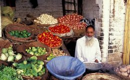 رمضان کی آمد سے پہلے ہی سبزیوں کی قیمتوں میں اضافہ