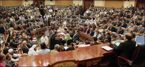 مصر: پارلیمنٹ کا اجلاس 5 منٹ جاری رہنے کے بعد ملتوی