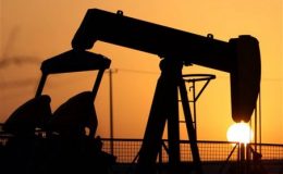 عالمی سطح پر خام تیل قیمتوں میں کمی کا رجحان برقرار