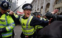 لندن : اولمپک پارک کے قریب مظاہرہ،متعدد گرفتار