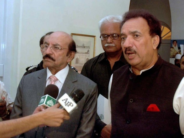 مشیرداخلہ رحمان ملک کی وزیراعلی سندھ قائم علی شاہ سے ملاقات