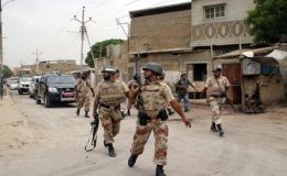 کراچی : لیاری میں رینجرز کا آپریشن، رہائشیوں کا احتجاج