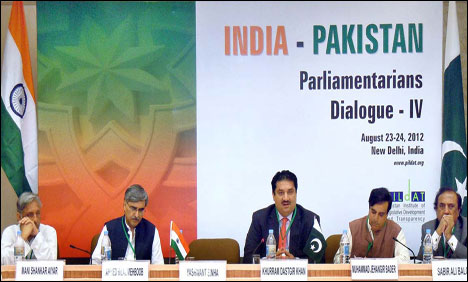 پاکستان اور بھارت لبرل ویزا پالیسی اپنائیں،ارکان پارلیمنٹ،مشترکہ اعلامیہ
