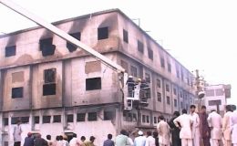 کراچی : آگ پر قابو پانے کیلئے 18 کروڑ روپے کا جدید سامان استعمال ہی نہیں ہوا
