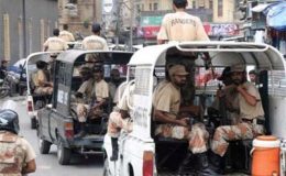 کراچی : خد ا کی بستی اور گلبہار میں رینجرز اور پولیس کا سرچ آپریشن