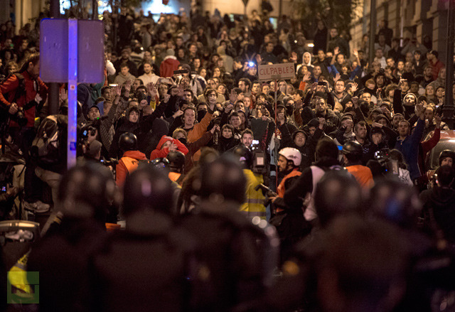 اسپین میں اجرتوں میں کٹوتی کیخلاف عوام کا دھرنا جاری