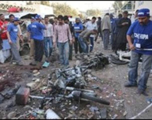 کراچی:حیدری بم دھماکوں میں 7 افراد ہلاک اور22 زخمی ہوئے،پولیس