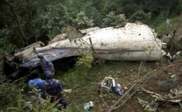 نیپال میں چھوٹا طیارہ گر کر تباہ، 19 افراد ہلاک