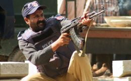 لاہور میں ایک اور پولیس مقابلہ ، 2 ڈاکو ہلاک ، کانسٹیبل زخمی