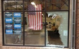ڈینور : اوباما کے انتخابی دفتر پر فائرنگ ، شیشے ٹوٹ گئے