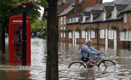 برطانیہ : سیلاب کے باعث چار ہلاک ، سینکڑوں گھر تباہ