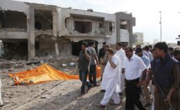 کراچی : رینجرز ہیڈ کوارٹرز پر خود کش حملہ، 2 اہلکار شہید ، 21 زخمی