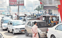 لاہور ، چھ روز بعد سی این جی بحال ، سٹیشنز پر گاڑیوں کی لمبی قطاریں
