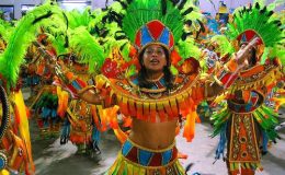 برازیل میں ریو ڈی جنیرو فیسٹیول کی رنگینیاں عروج پر