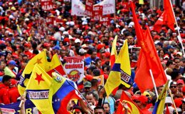 وینزویلا میں شاویز کی حمایت میں عوام سڑکوں پر نکل آئے