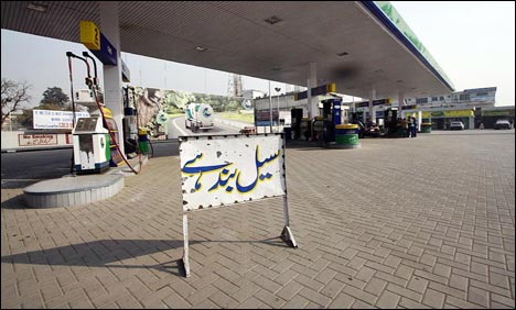 کراچی سمیت سندھ بھر سی این جی سٹیشنز 24گھنٹے کے لیے بند