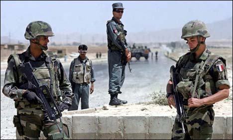 افغانستان میں مقامی طالبان کمانڈر سمیت 20 عسکریت پسند ہلاک