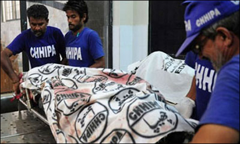 کراچی : ناظم آباد اور تین ہٹی سے خاتون سمیت 4 افراد کی لاشیں برآمد