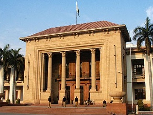پنجاب،نگراں وزیراعلی کا معاملہ پارلیمانی کمیٹی پہنچ گیا